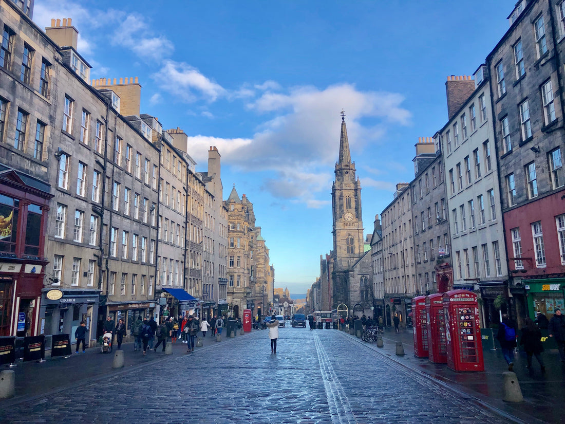 A day in Edinburgh Scotland | A quick rundown of this incredible city
